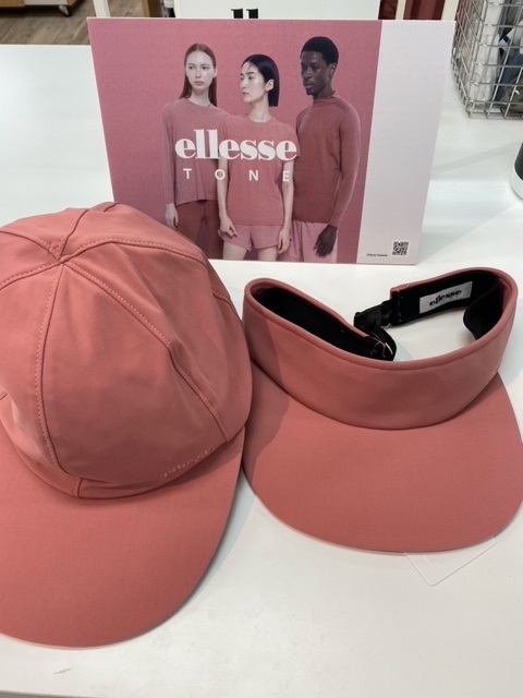 キャップ入荷しております!(^^)!